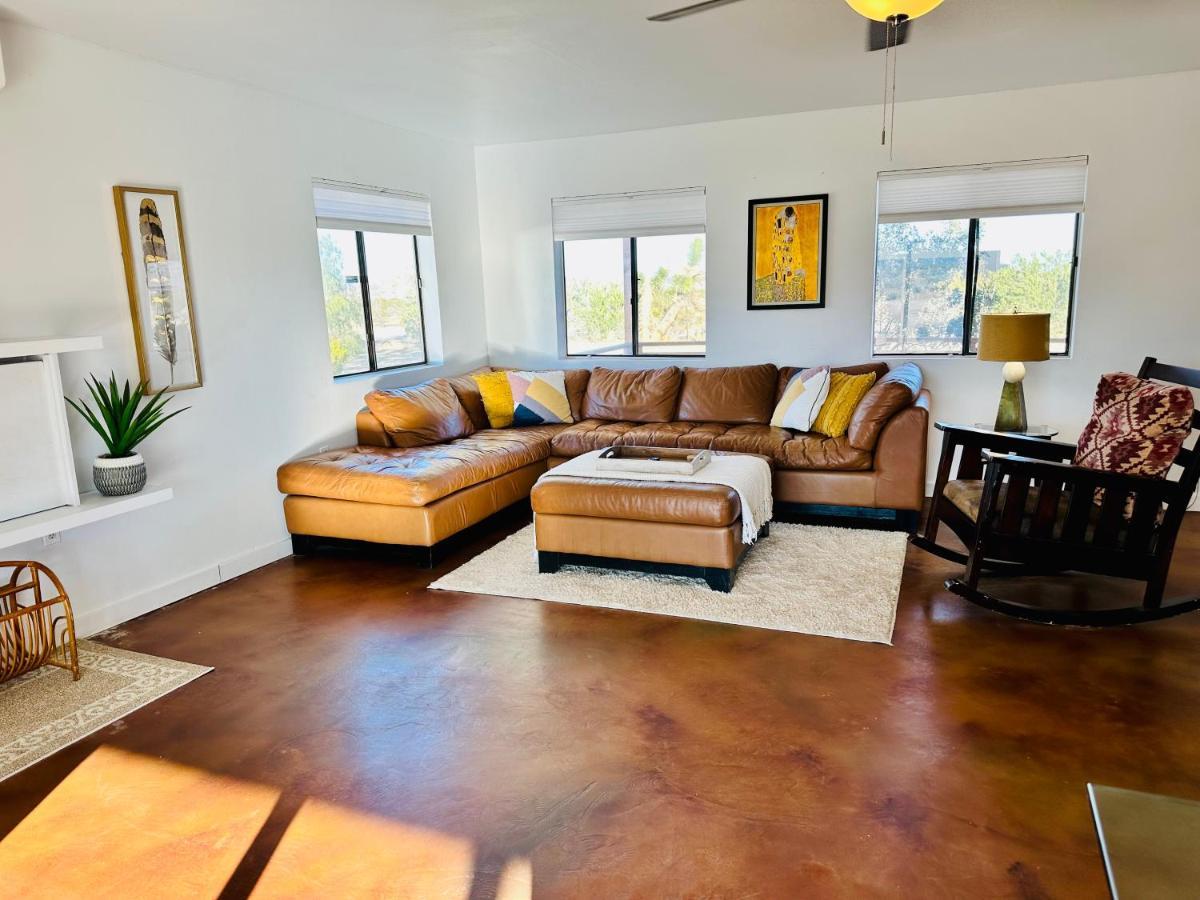 Ravens Nest Ranch, Fire Pit , Views, Near Jt Park! Villa Joshua Tree Dış mekan fotoğraf
