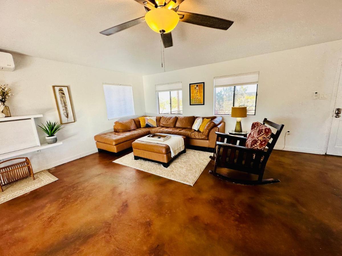 Ravens Nest Ranch, Fire Pit , Views, Near Jt Park! Villa Joshua Tree Dış mekan fotoğraf