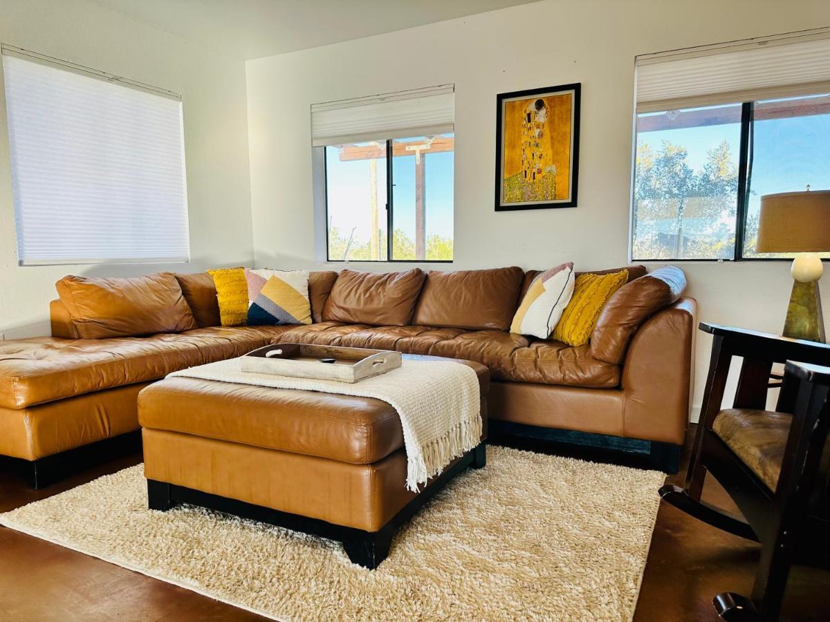 Ravens Nest Ranch, Fire Pit , Views, Near Jt Park! Villa Joshua Tree Dış mekan fotoğraf